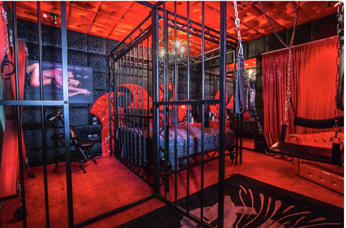 5D2C1558 AB19 4504 85C9 0098C800A236.jpg