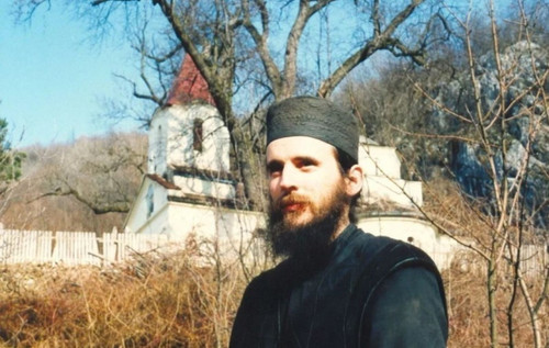 15951625629707 jeromonah.jpg