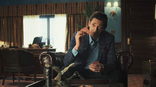 Poker.Face.S01E01.Dead.Mans.Hand.1080p.STAN.WEB DL.DD5.1.H.264 GeTrEKT.mkv snapshot 00.19.41 [2023.0.png