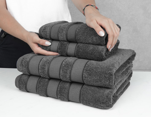 5 LIFESTYLE GREY.jpg