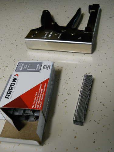 Staple gun side.jpg