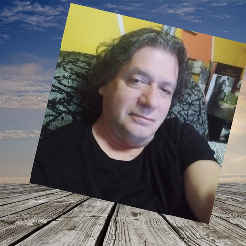 photostudio 1678224792686.jpg