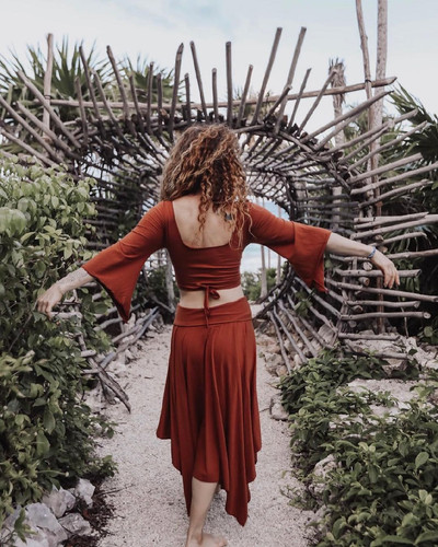 @thejuicygoddesses Photo by The Juicy Goddesses Modern Day Priestess.jpg