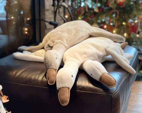 Beautiful very soft plush goose, goose plush, goose plushie, goose plu.jpg