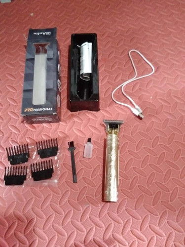 br 11134103 23010 yff75s3eopmv8e.jpg