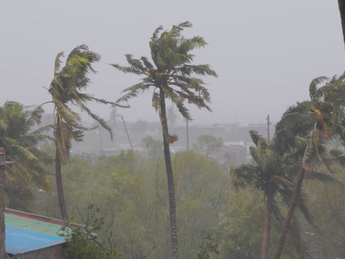 2023 03 12T152747Z 1543160789 RC2FSZ9LIWGT RTRMADP 3 STORM FREDDY MOZAMBIQUE.png