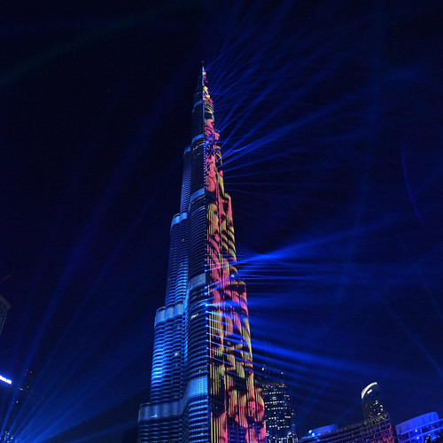 086366100 1514965125 20171231 Burj Khalifa Hadirkan Pertunjukan Laser Terbesar AFP 4.jpg