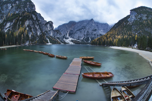 boats on the braies lake pragser wildsee in do 2021 08 26 18 32 33 utc.jpg