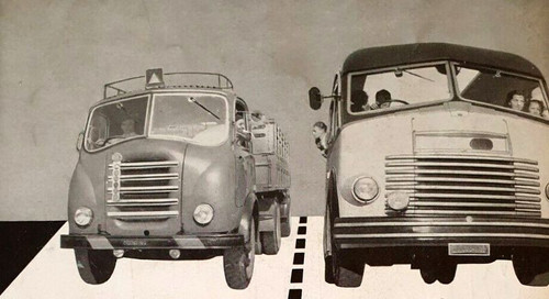 s l1600 (9).jpg