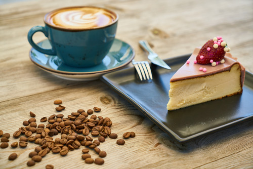 coffee cheesecake cofee beans.jpg