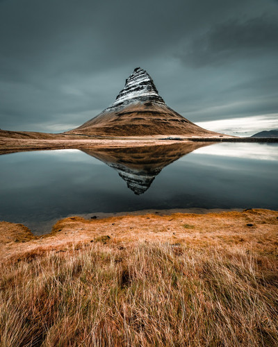 kamil kalbarczyk FXdoQOC5ZZ8 unsplash (1).jpg