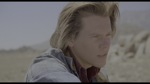 Tremors.1990.UHD.BluRay.2160p.DTS-HD.MA.5.1.DV.HEVC.REMUX-FraMeSToR.mkv_002355436.png