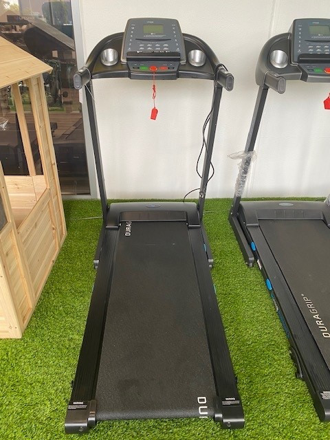 Pursuit treadmill ID125411.1.jpg