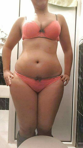 صور مصريات شراميط 2025 | لبس فاضح وبزاز فالتة من فوق HXkLxPs.md
