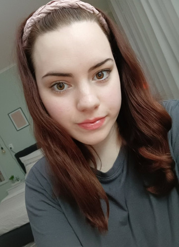 FaceApp 1677097186204 1.jpg