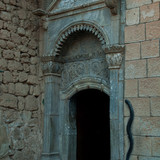 1200px Lalish temple entryway