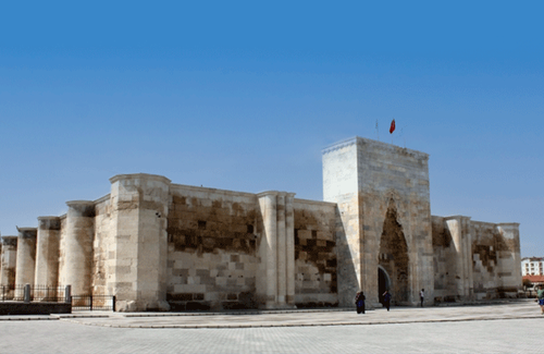 Sultanhani Caravanserai.png