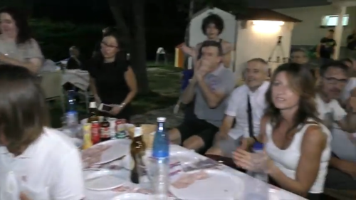 AB776252 62F2 4BD0 BBDD A9AC5AD2A229.png