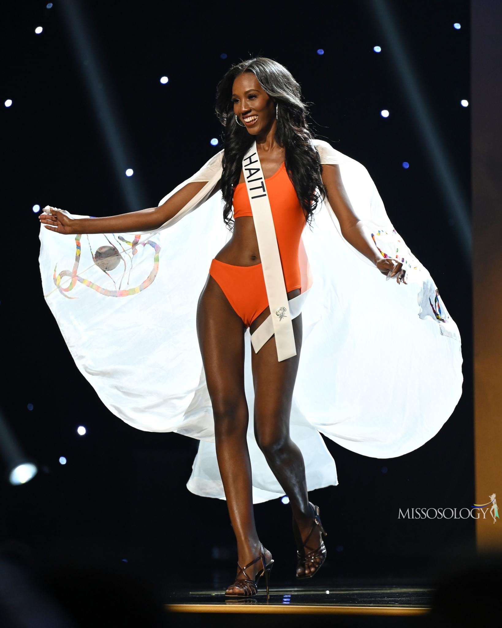 71st MISS UNIVERSE Preliminary Competition  - Página 3 HYA3cue