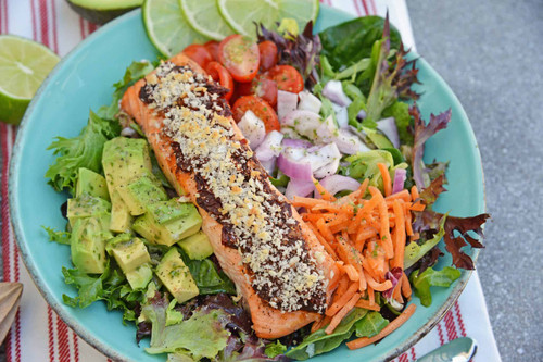 Crispy Chipotle Salmon Salad 2.jpg