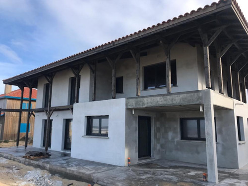 7DBB35E5 B919 4D4F 8844 E8F9A3B25E6F.jpg