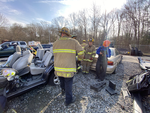 D9063AB4 563C 4009 9DF1 909FCB9B0EE8.jpg