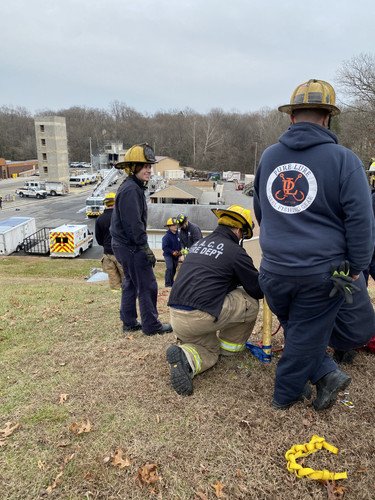 D51CD13F D170 4DCD ACE4 994BFC1DA400.jpg