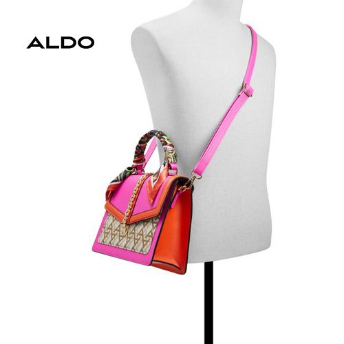 onerasean pink 660 002 029 alt3 sq wt 600x600.jpg