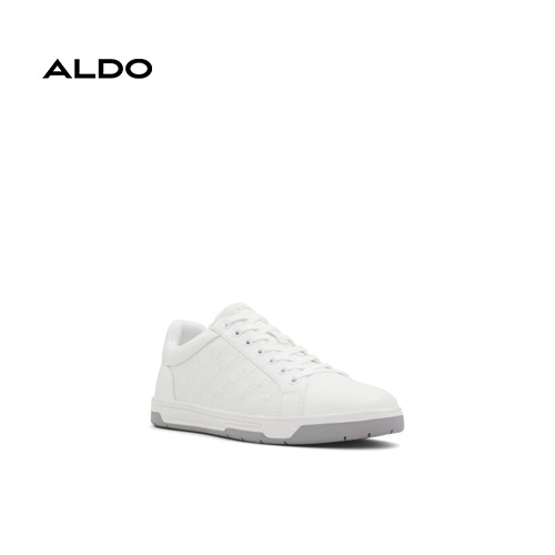 d100msneaker white 110 002 008 alt3 sq wt 600x600.jpg