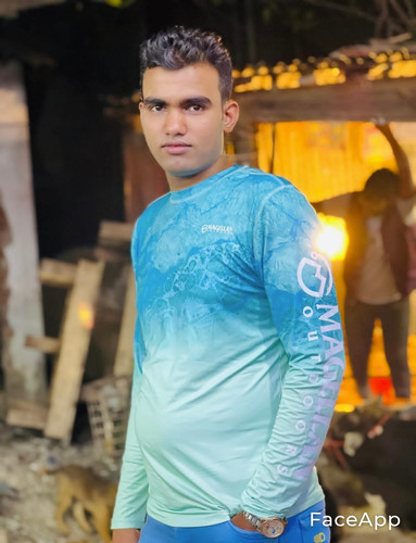 FaceApp 1690561790463.jpg