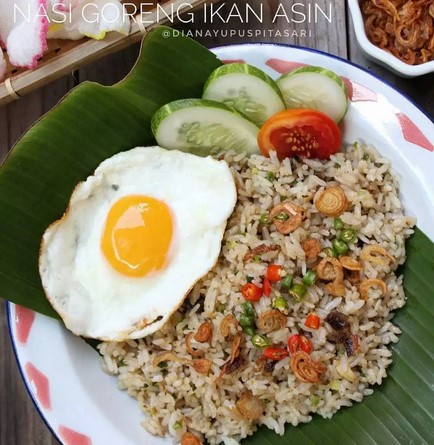 Nasi Goreng Ikan Asin.jpg