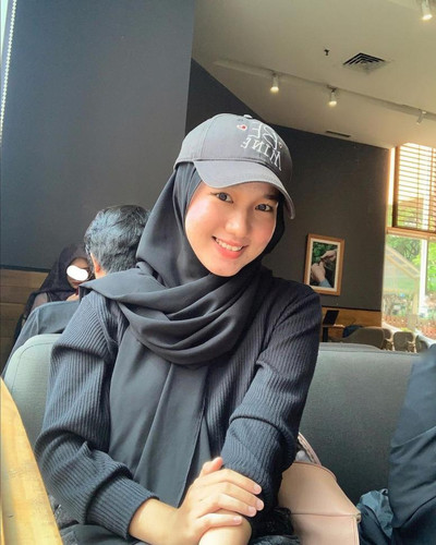 o img 40067 dina nisrina yang mirip rrq lemon instagramnsrndina.jpg