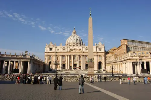 St-Peters-Basilica-Vatican-City.webp