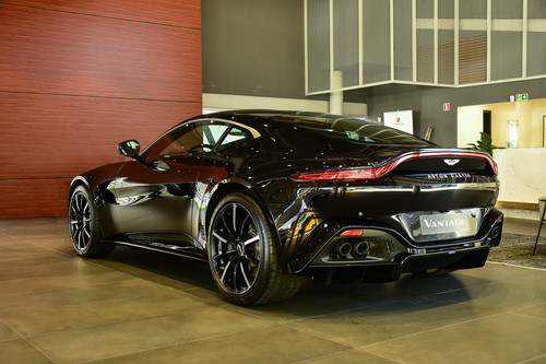 Aston (5b)