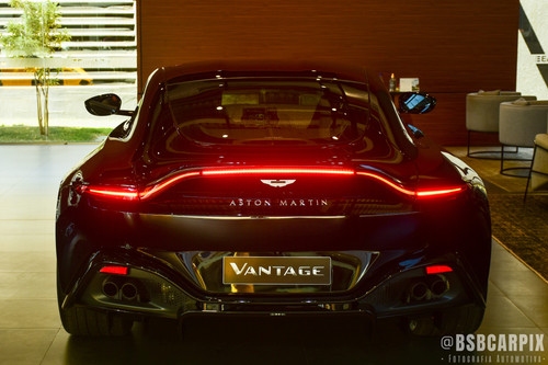 Aston 0
