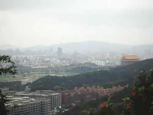 00014 劍潭山老地方遠眺圓山飯店.webp