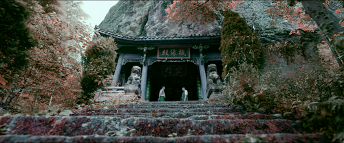 Fearless.Blood.S01E01.2023.2160p.WEB DL.H265.DV.AAC HHWEB.mp4 20230730 124556.499.png