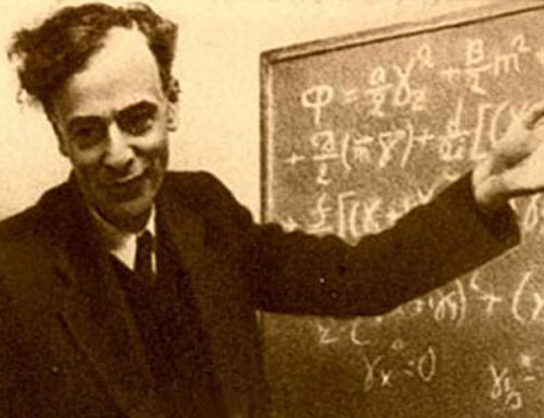 Lev Landau 220113 04.jpg