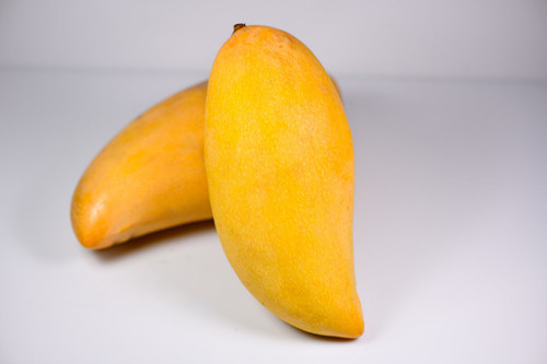 D85 3037 Mango Nam Doc Mai Photographed by Trisorn Triboon.jpg