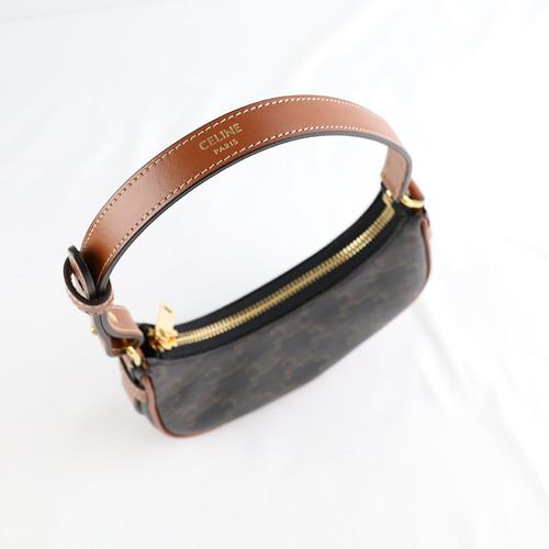 celine 010i602DS1.04LU 6.jpg