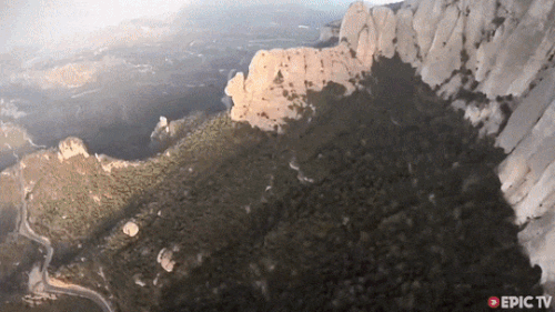 ezgif 3 75752424d1.gif