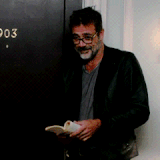 tumblr nwwxcxyRiK1qi67z3o3 400.gif