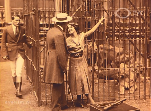 Nelly la domatrice 1912.mkv 20200118 120942.006.png