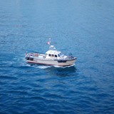 Pilot boat arriving