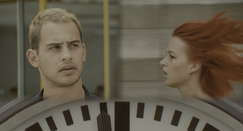 Run.Lola.Run.1998.2160p.Pad HDR.UHD.BluRay.AAC.2Audio.x265 10bit HDSPad.mp4 20221201 002700.907.png