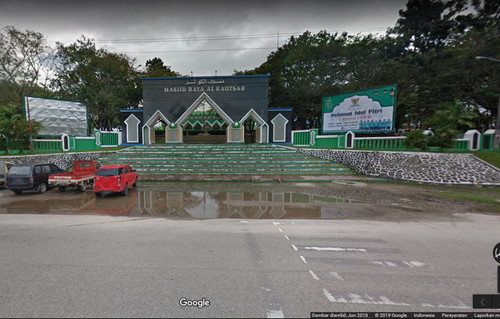 Masjid Raya Kota Kendari.jpg