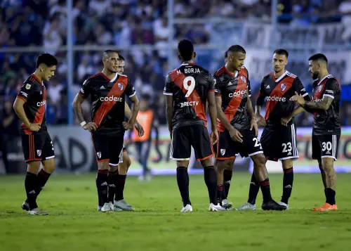 atletico tucuman vs river.webp