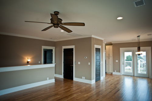 try sherwin williams 6258 tricorn black doors with pure white trim for a cozy and eclectic living sp.jpg