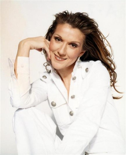 Celine Dion Reportage's (16) (2017 09 21 10 42 34 UTC).jpg