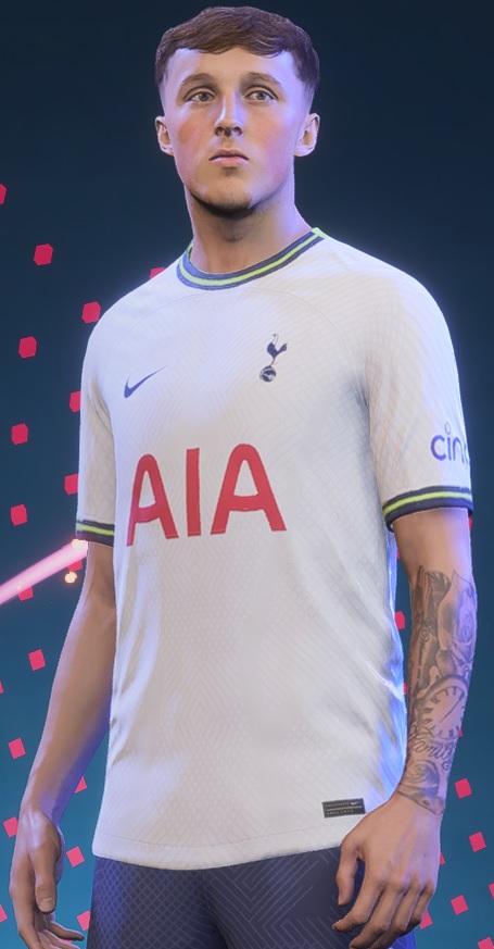 Alfie Devine.1